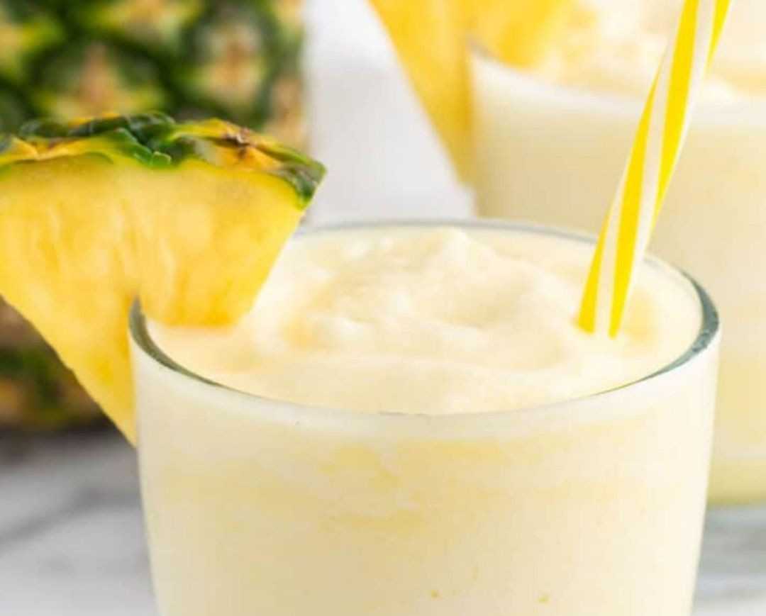 Titelbild für Pina Colada mit nur 4 Zutaten!