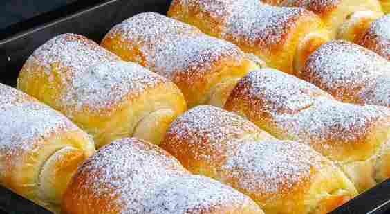 Titelbild für Omas Rollen