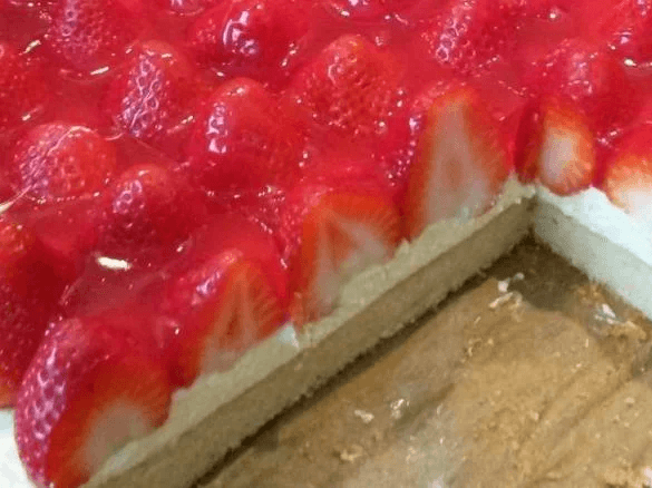 Titelbild für Erdbeerkuchen mit Vanillecreme
