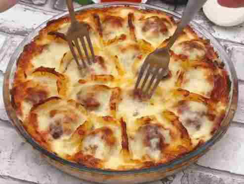 Titelbild für HACKBÄLLCHEN-AUFLAUF