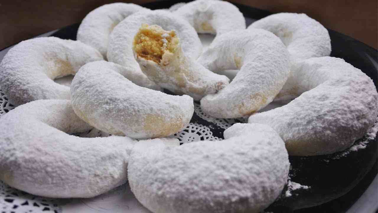 Titelbild für Knusprige Vanillekipferl