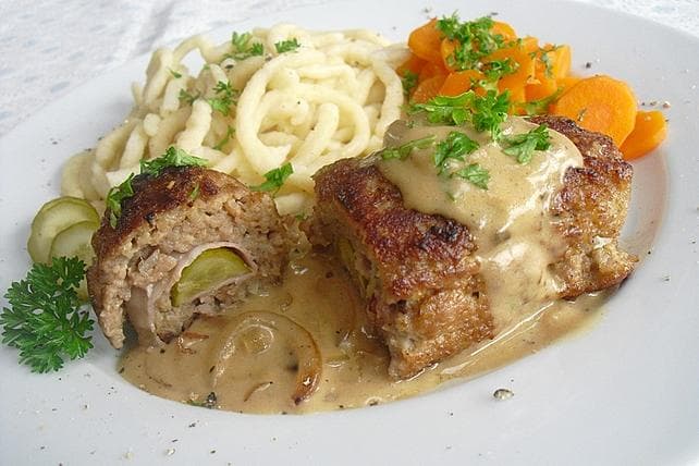 Titelbild für Hackröllchen in Zwiebelsoße