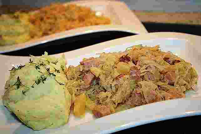 Titelbild für Sauerkraut mit Kassler