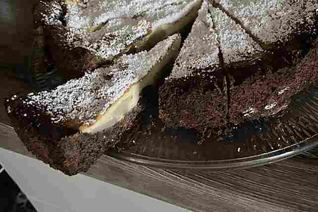 Titelbild für Kokos-Bananen-Torta ohne Zucker und Braten