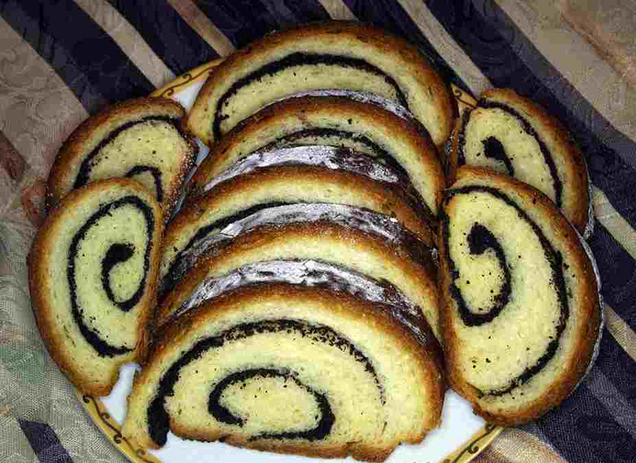 Titelbild für Mohnstollen, da können Quarkstollen einfach nicht mithalten!