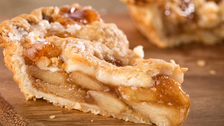 Titelbild für Weltbester Apfelkuchen vom Blech in 5 Minuten bereit für den ofen!