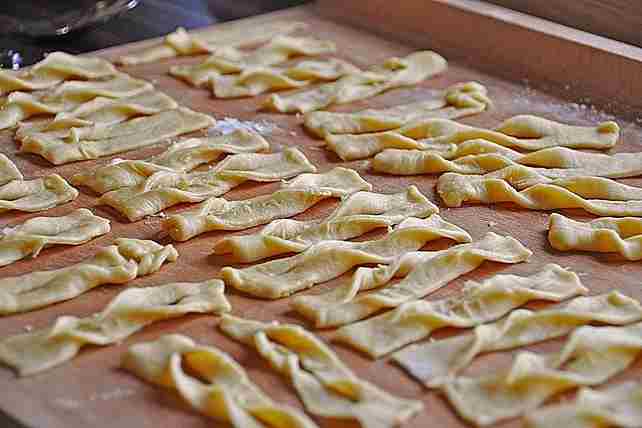 Titelbild für Schneeschlaufen, schneller weg als man gucken kann!