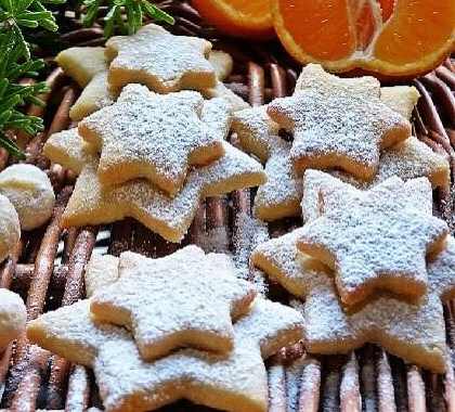 Titelbild für Zitronen-Sterne mit saurer Sahne