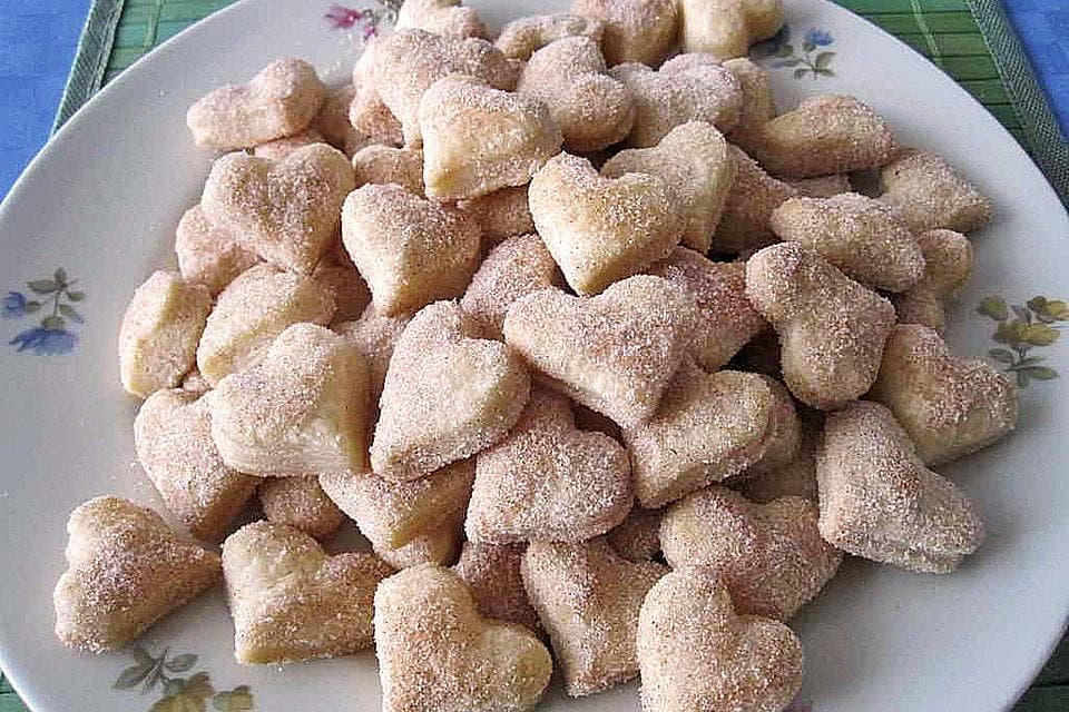 Titelbild für Omas Rahmplätzchen mit nur 3 Zutaten