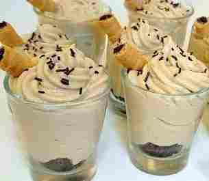 Titelbild für Schmeckt wie Tiramisu, Capuccino Creme in 3 Minuten gezaubert !