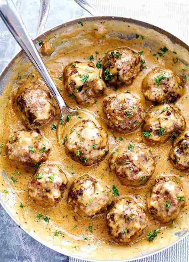 Titelbild für Champignons in leckere Knoblauch Rahmsoße