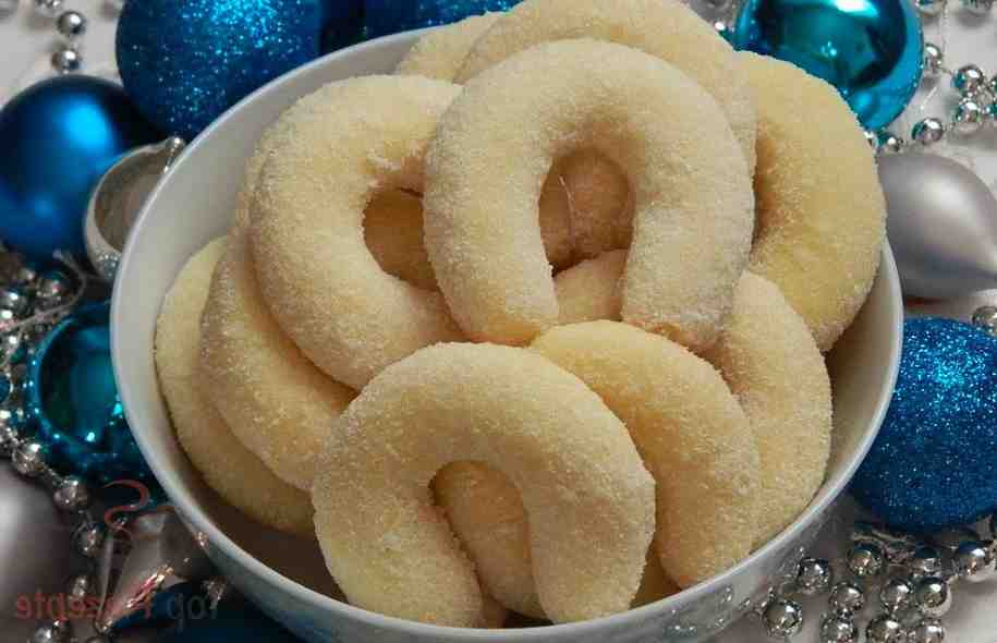 Titelbild für Kokos Sahnekipferl mit Suchtgefahr potenzial!