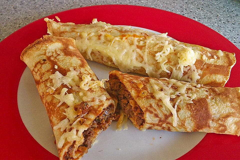 Titelbild für Pfannkuchen mit Hackfleischfüllung