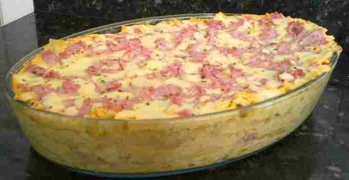 Titelbild für TORTELLINI AUFLAUF MIT BECHAMELSOSS