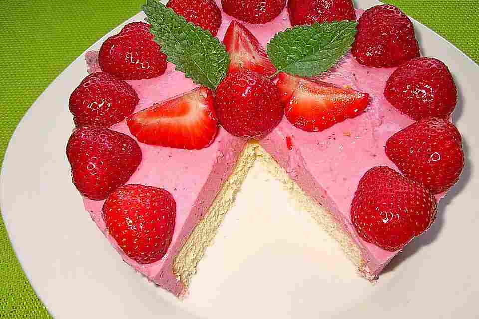 Titelbild für ERDBEER – JOGHURT – TORTE
