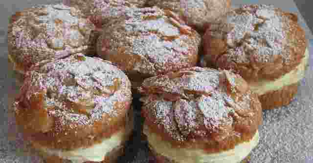 Titelbild für Bienenstich Muffins