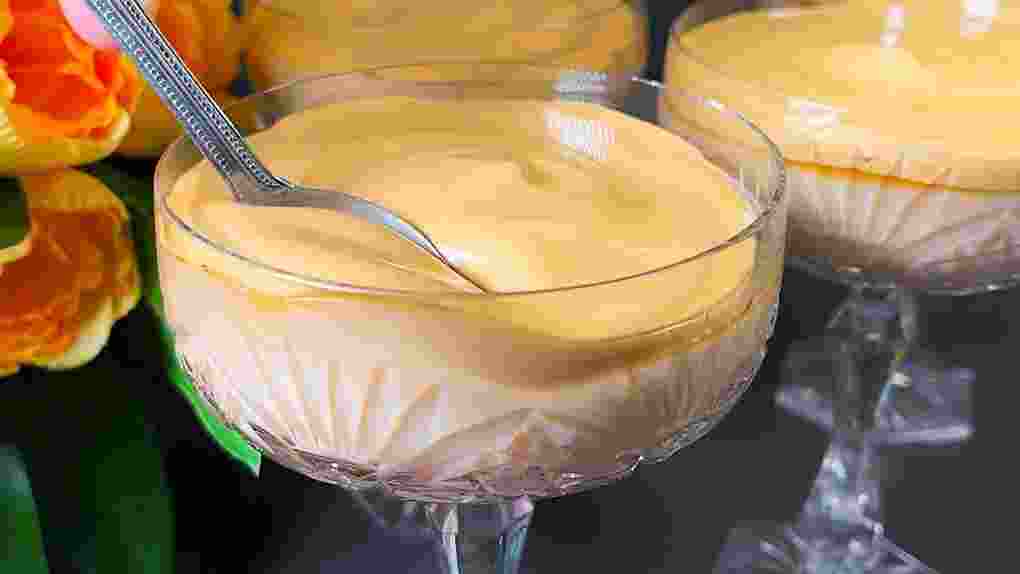 Titelbild für Vanillepudding wie früher bei Oma in 10 Minuten zubereitet!