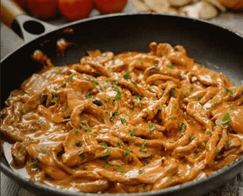 Titelbild für SCHNITZELSTREIFEN IN SENFSAHNESOSSE, SCHNELLES ABENDESSEN