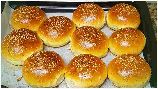 Titelbild für Quarkbrötchen” Die sind in 30 Minuten fix und fertig – inklusive backen