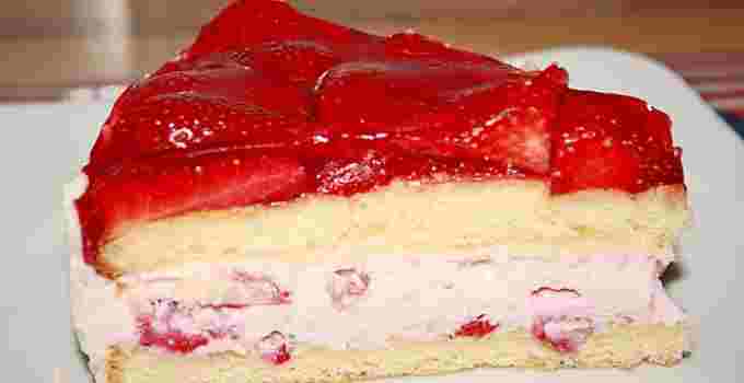 Titelbild für Erdbeertorte (diese Torte kann natürlich auch mit anderen Beeren hergestellt werden)