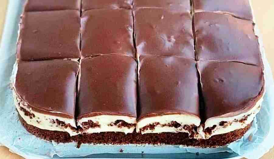 Titelbild für HIMMLISCHE CREMESCHNITTEN MIT SCHOKOLADE (TASSENREZEPT)