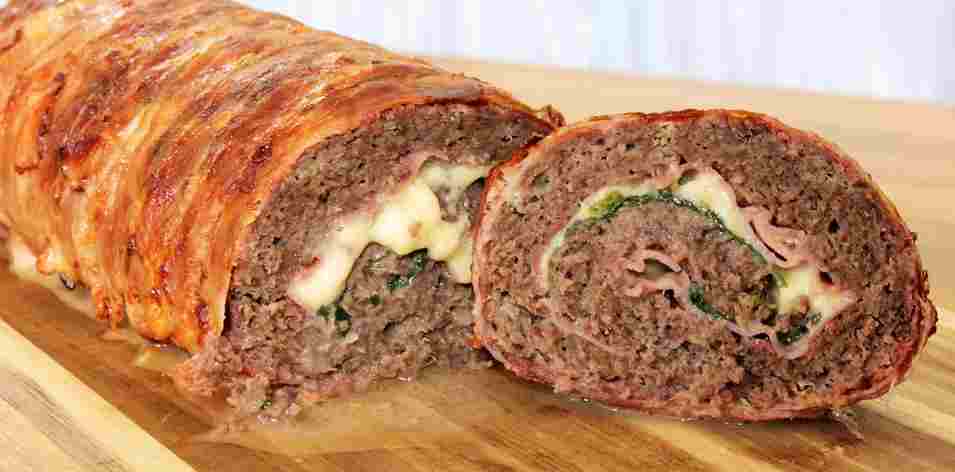 Titelbild für HACKFLEISCH BACON-KÄSE-ROLLE