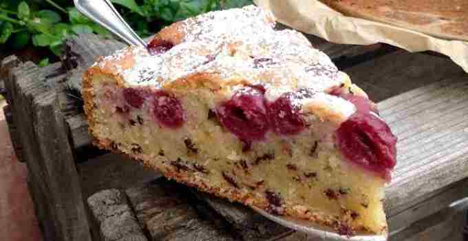 Titelbild für Saftiger rührkuchen mit kirschen