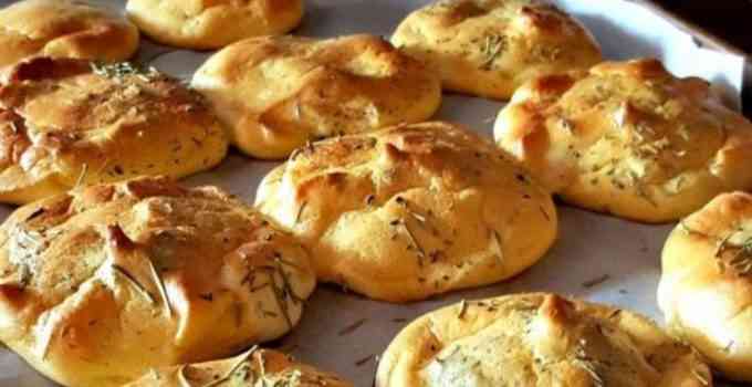 Titelbild für Wolkenbrot: glutenfreies Eiweißbrot ohne Kohlenhydrate