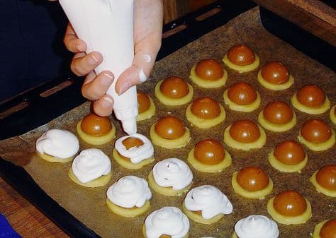 Titelbild für Feenküsse, die gehören sich verboten so geil sind die!