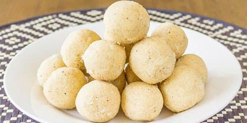 Titelbild für Eierlikörkugeln, superfein und so schön likörig!