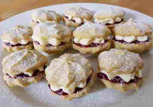 Titelbild für Wiener Plätzchen, die Zergehen auf der Zunge