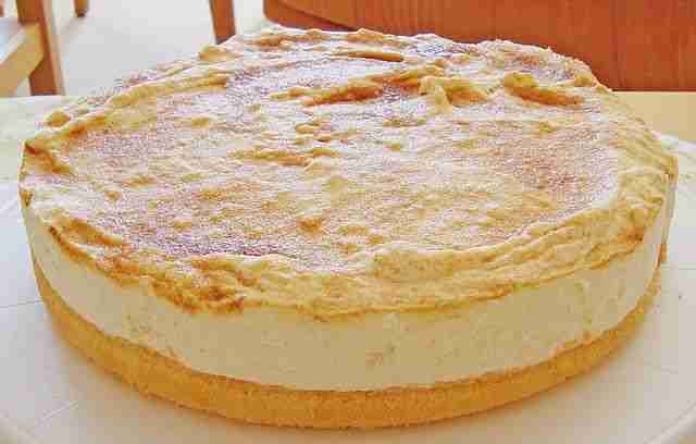 Titelbild für APFEL MASCARPONE TORTE