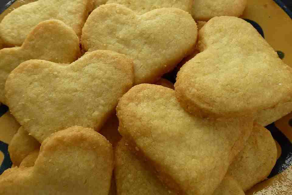 Titelbild für BUTTERPLÄTZCHEN