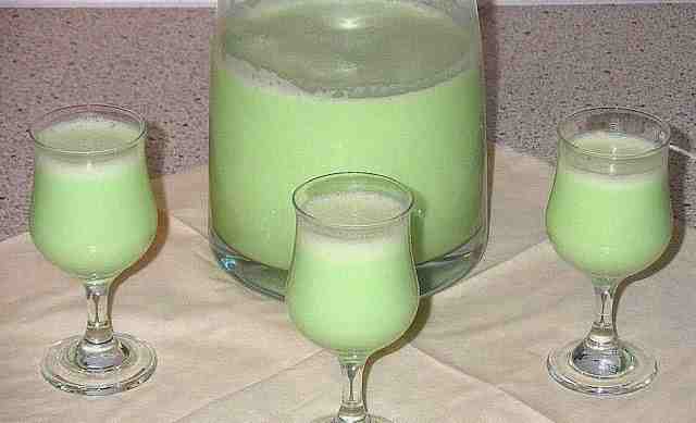 Titelbild für “Gockelsperma”, bester “Mädchen Schnaps” ever !