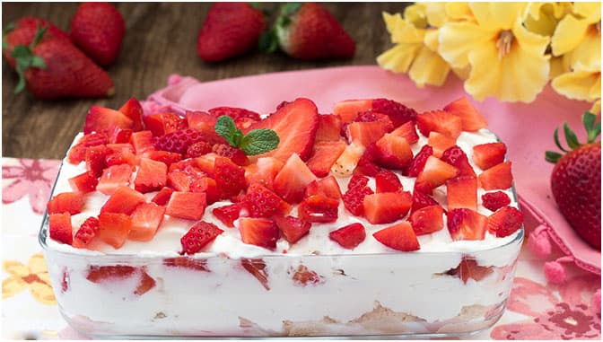 Titelbild für Schmeckt wie verrückt, Erdbeer Tiramisu