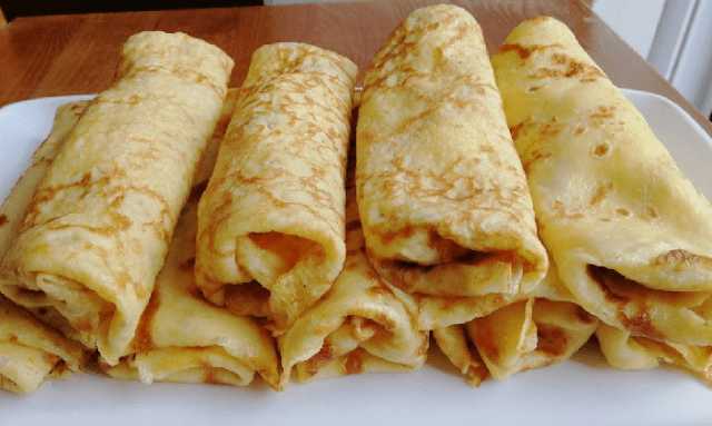 Titelbild für Pfannkuchen mit Vanillepudding ohne Mehl