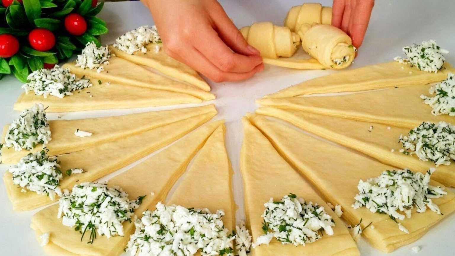 Titelbild für FANTASTISCHE HÖRNCHEN MIT KÄSEFÜLLUNG