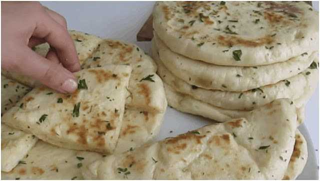 Titelbild für Knoblauch Fladen mit Käse gefüllt, einzigartig lecker !