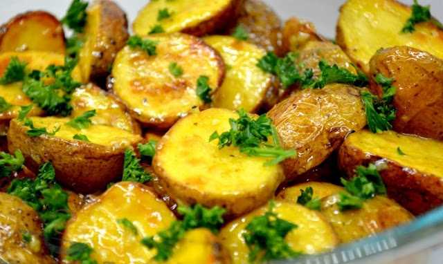 Titelbild für Backkartoffeln mit französischer Soße