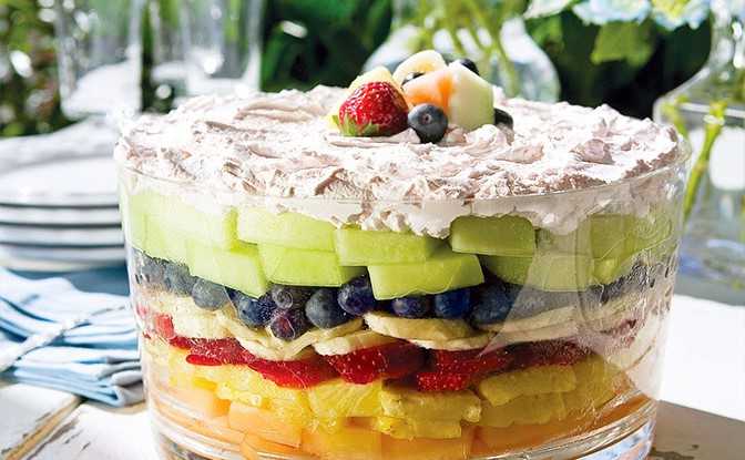 Titelbild für FRUCHT SCHICHT SALAT , DER PERFEKTE SNACK!