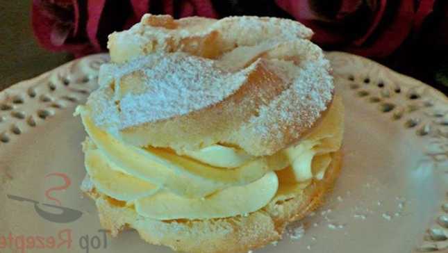 Titelbild für Brandteig-Windbeutel mit Vanillecreme