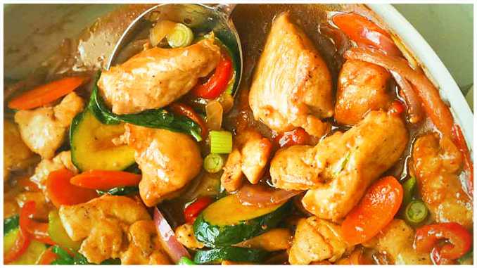 Titelbild für Gemüsepfanne mit Hähnchen, schnelles Abendessen !