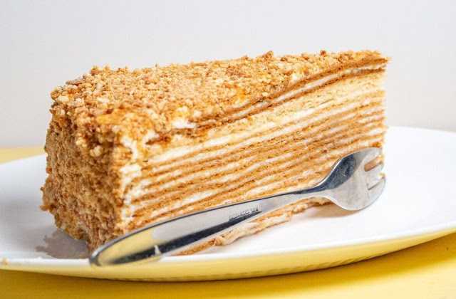 Titelbild für Kekskuchen mit Sahne in 15 Minuten fertig !