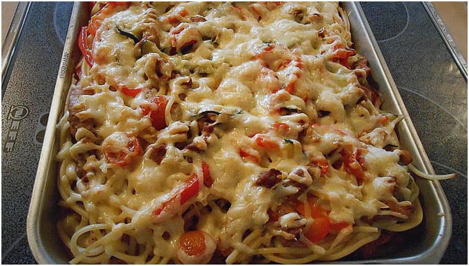 Titelbild für Gyros Makkaroni Auflauf mit Käse, überbacken!