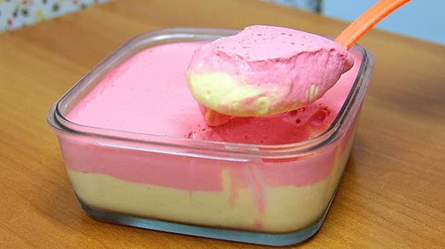 Titelbild für Pudding Dessert mit nur 4 Zutaten