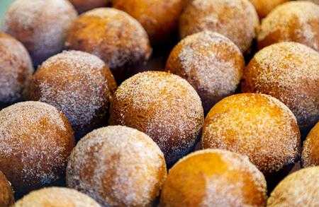 Titelbild für QUARK – KRAPFEN