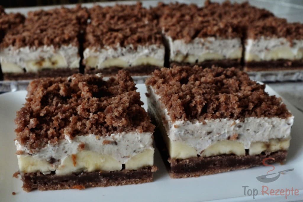 Titelbild für Maulwurfkuchen vom Blech – ein Tassenrezept