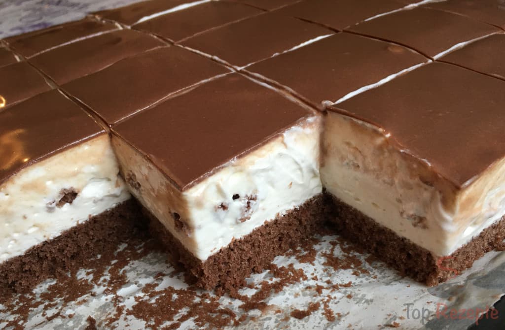 Titelbild für Schoko-Creme-Schnitten für Schokoholics (Tassenrezept)