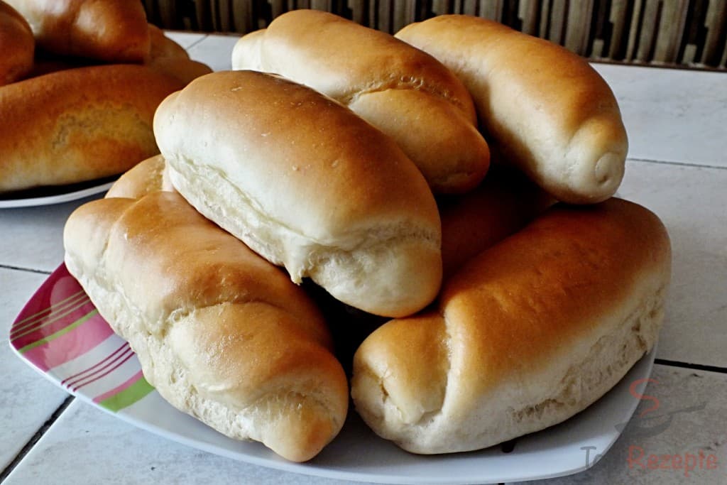 Titelbild für Unwiderstehliche selbstgemachte Hörnchen ohne Milch und Ei