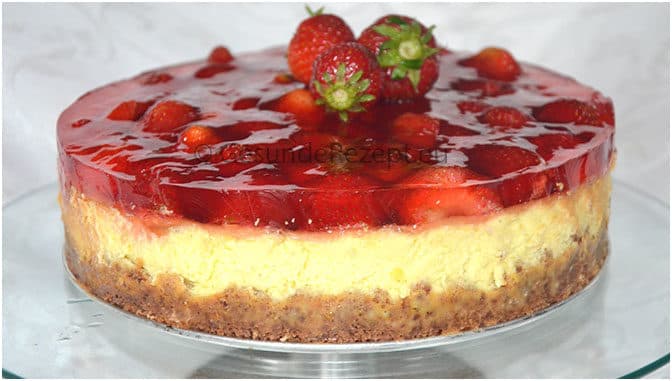 Titelbild für Erdbeerkuchen mit Vanillepudding einfach und schnel